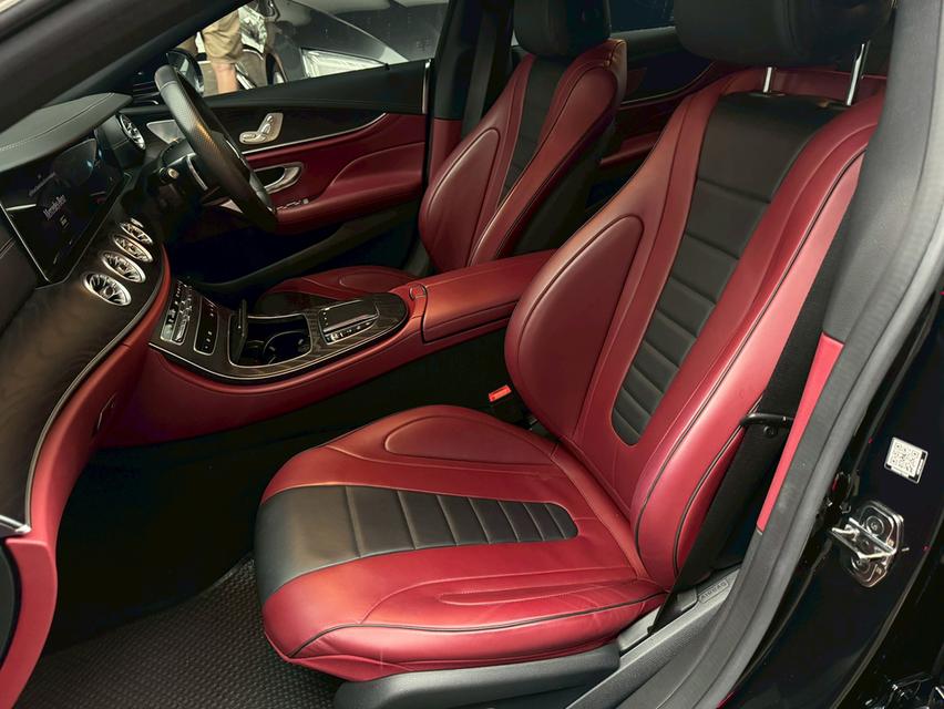 Mercedes Benz CLS220d AMG ปี 2023 ไมล์ 18,xxx km 9