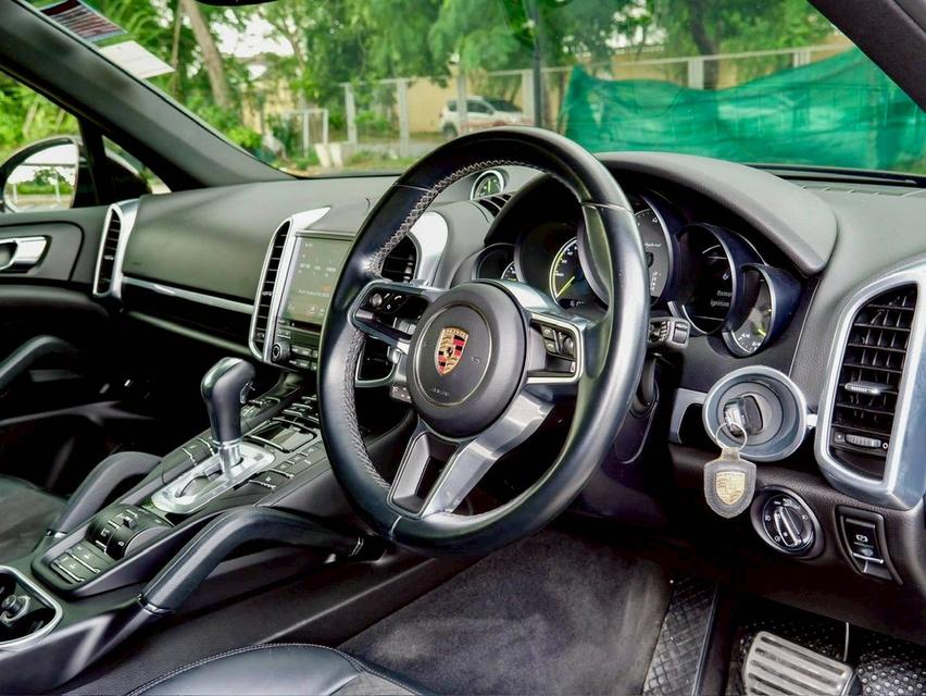 รหัสรถ PR1277 Porsche Cayenne S E-Hybrid Platinium Edition Package ออกห้าง Porsche Thailand ปี 2017 Fulloption 15