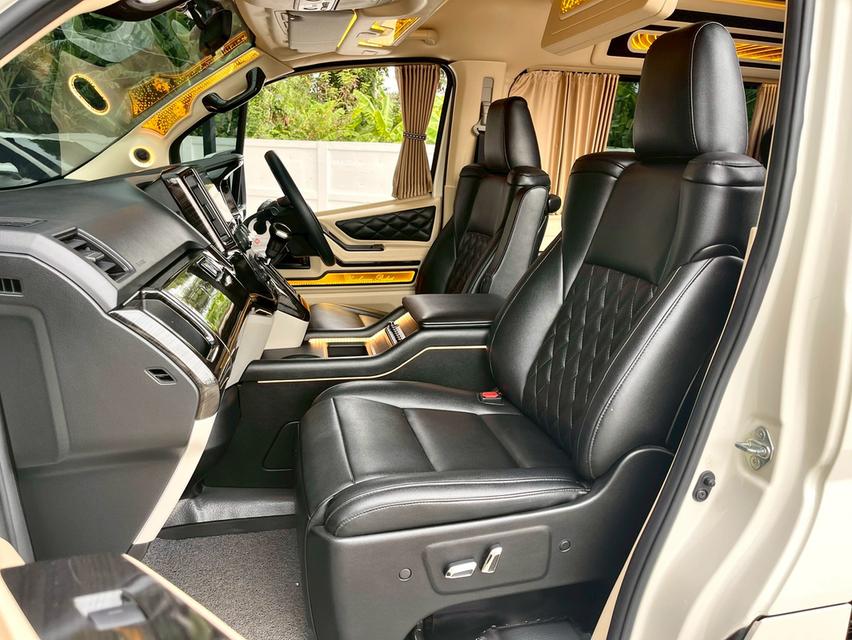 ขาย Toyota Commuter 2.8 ปี24 13