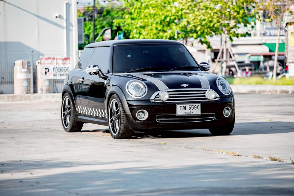Mini One Cooper RHD ปี 2010 สีดำ รถสวยสภาพดี รูปที่ 3