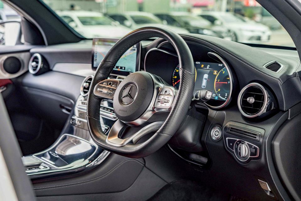 รหัสรถ NP4144 BENZ GLC220d AMG 4MATIC COUPE 2020 13