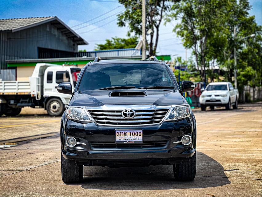 ขาย Toyota Fortuner 2.5V ปี15