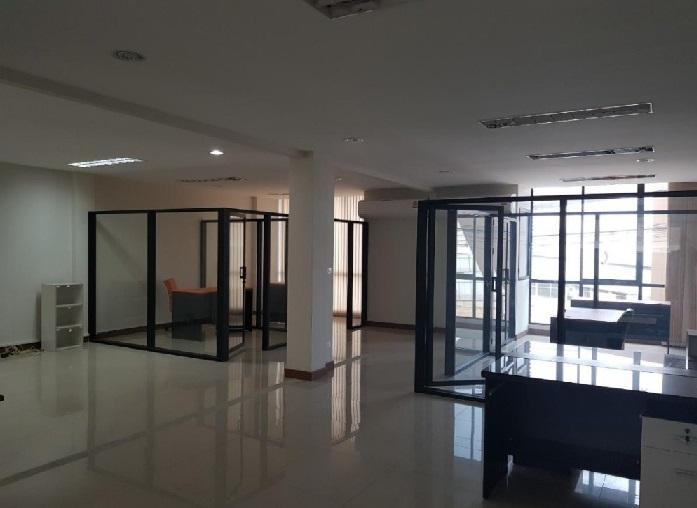 For Rent ให้เช่า อาคาร / Home Office 4 ชั้น แบบ 2 คูหาตีทะลุ โครงการบิซ พัฒนาการ-อ่อนนุช ตัดใหม่  4