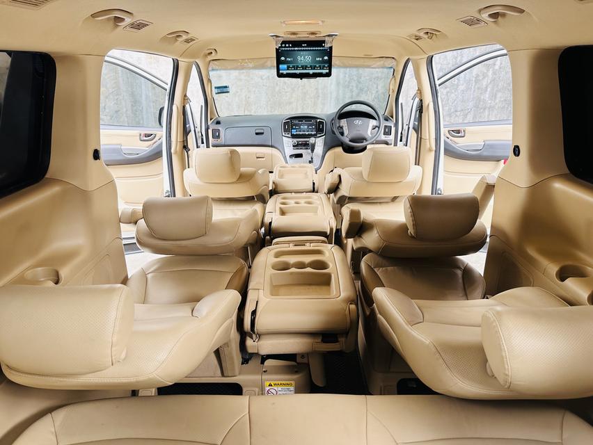 2022 Hyundai H-1 Elite NS (11ที่นั่ง) 90,000 km. โทร.0922639576 เอ๋  8