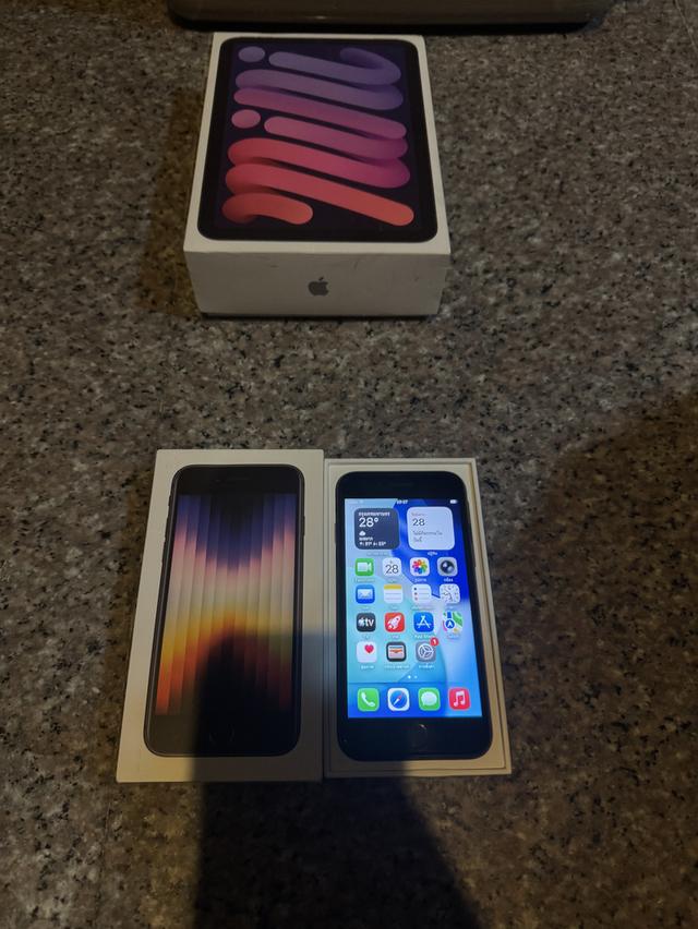 ขายไอโฟนSE3สีMinight64กิ๊กสูนTrueยกกล่องสวยๆใช้งานดีทุกๆฟังชั่นถูกมากกก