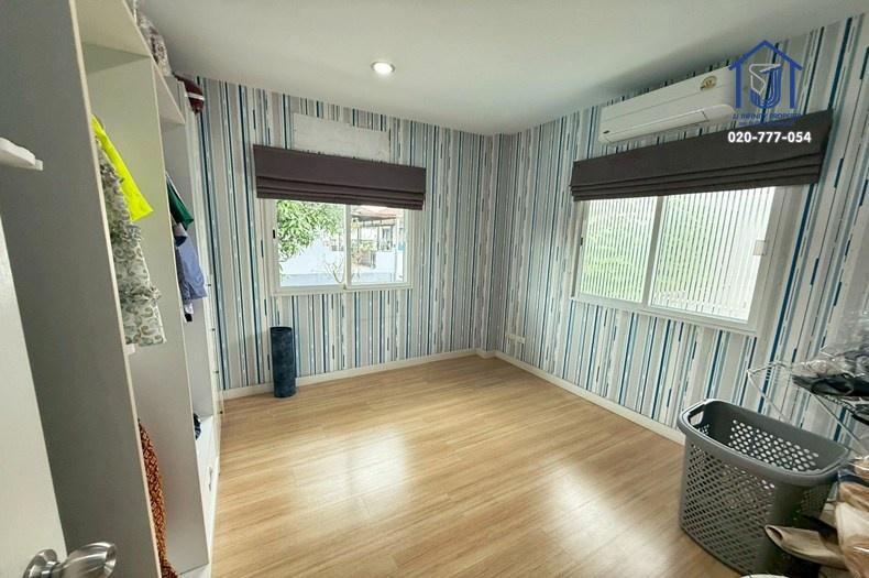 ขายบ้านเดี่ยว 2 ชั้น 80 ตรว. หมู่บ้านเดอะธารา รามอินทรา ซอยพระยาสุเรนทร์ 35 หลังมุม ใกล้ทางด่วน–แฟชั่นไอส์แลนด์ 11