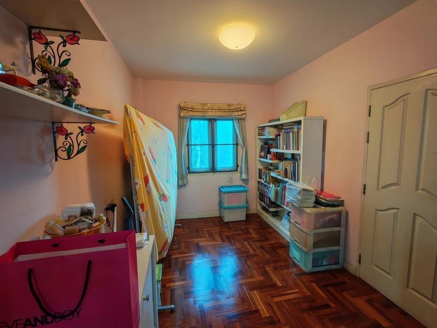 ขายบ้านเดี่ยวมือสอง ซอยติวานนท์ 18 แยก 3/8 เนื้อที่ 125 ตร.ว. ใกล้ทางด่วนศรีรัช และรถไฟฟ้าสายสีม่วงสถานีกระทรวงสาธารณสุข 11