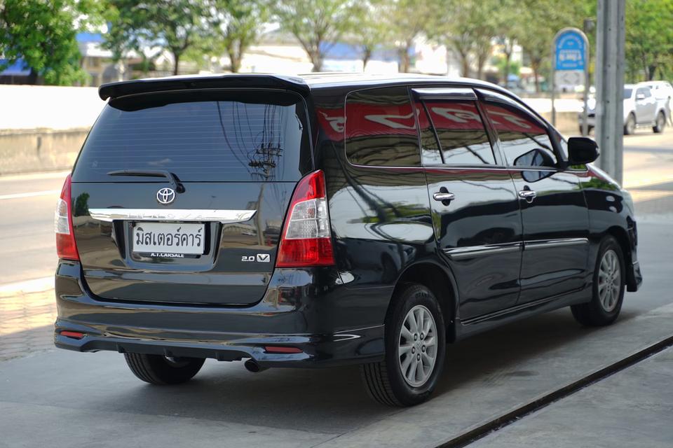 2012 TOYOTA INNOVA 2.0V