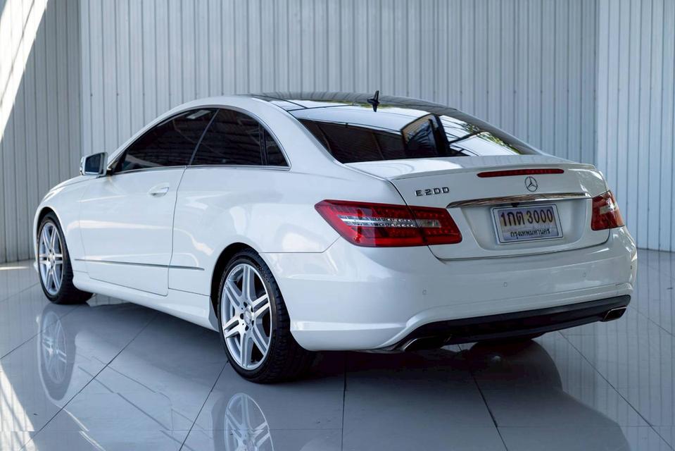 Benz E200 Coupe Cgi ปี13 8