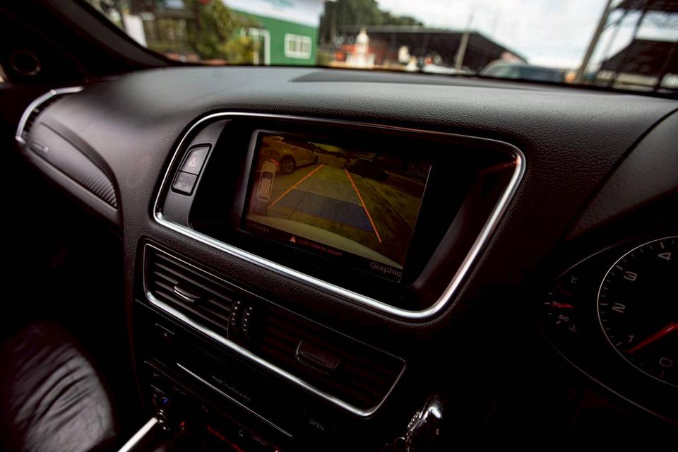 AUDI Q5 2.0T FSI Quattro Top ซันรูฟ 2010 พร้อมของแต่งหลักแสน คุ้มมากๆ 9