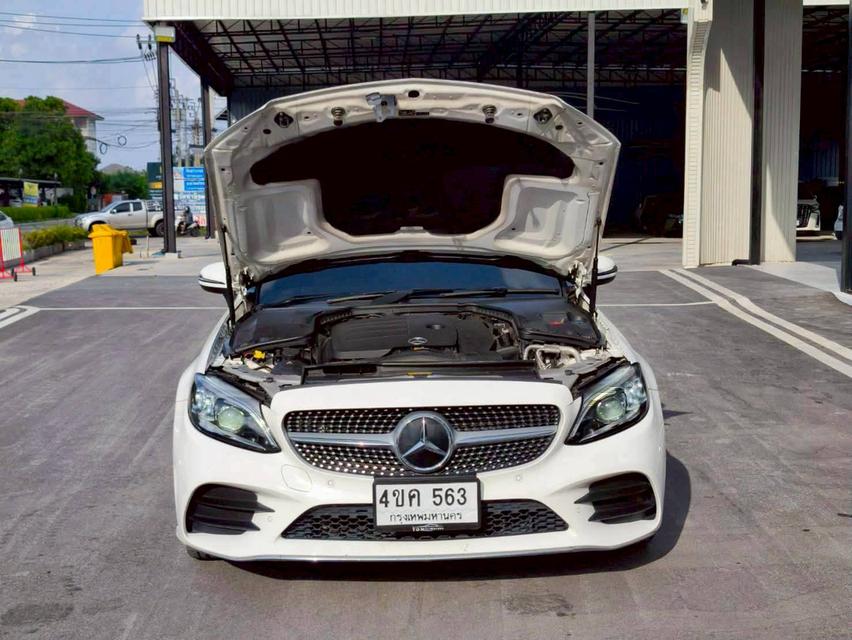 รหัสรถ KPV563 2023 BENZ C200 2.0 COUPE AMG DYNAMIC