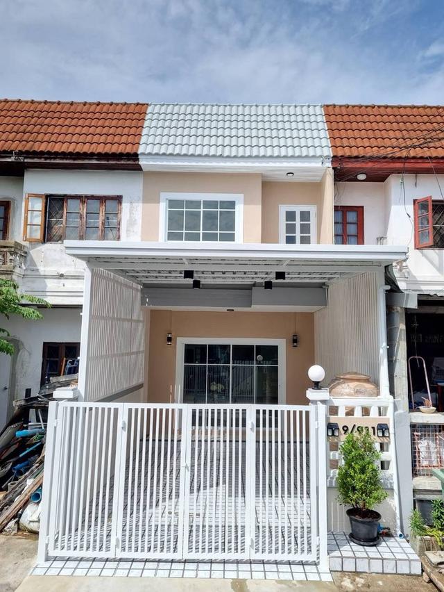 หมู่บ้านบัวทอง3   1