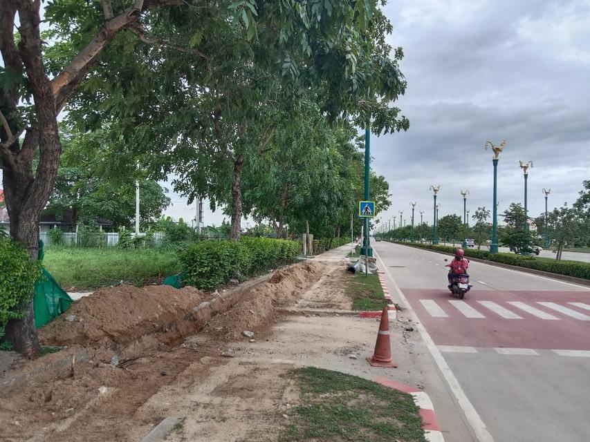 ที่ดินติดถนนอุทยาน(ถนนอักษะ)892ตรว. ใกล้พุทธมณฑลสาย3 4