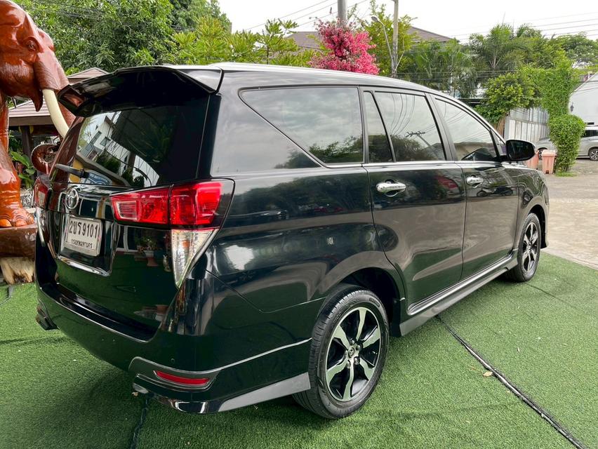 🚙TOYOTA INNOVA CRYSTA  รุ่นTOP 2.8 PREMIUM  AUTO ปี 2019 4