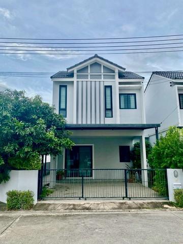 KDH0137 ขายบ้าน มณีรินทร์ ปาร์ค บางพระ ขนาด 35.2 ตารางวา บ้านแฝด (หลังริม) (รอรีโนเวท)