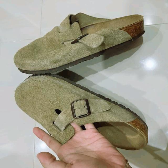 BIRKENSTOCK รองเท้าสีเขียว 3