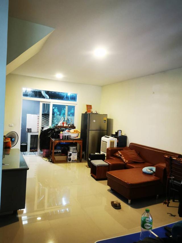บ้านทาวน์เฮ้าส์ 2 ชั้น มบ.กัสโต้ ทวีวัฒนา-เพชรเกษม 7