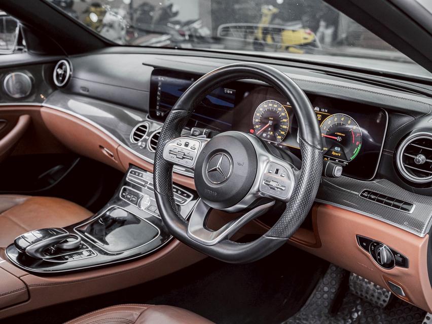 รหัสรถ 67GG8139 Mercedes Benz w213 E350e AMG Dynamic 2019 13