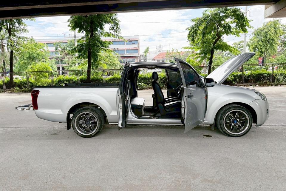 Isuzu Dmax SpaceCab 2.5  MT ปี 2013 17