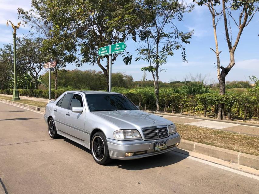 W202 C220 ประกอบนอก กุญแจเบ้นแท้ยิงบน Part Lorinser 1