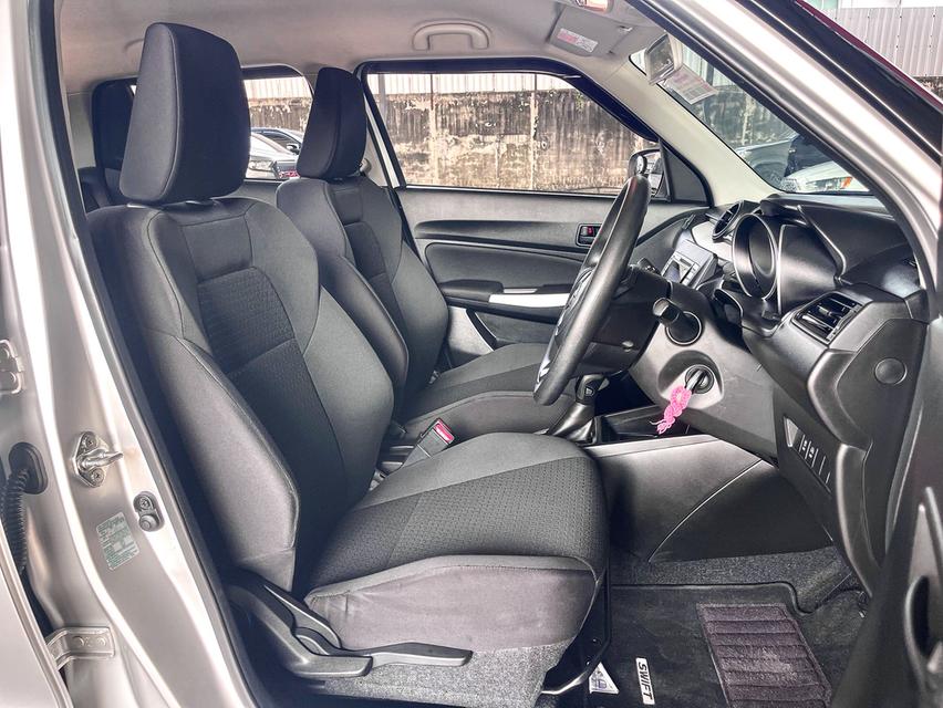 Suzuki Swift 1.2GL ปี18 11