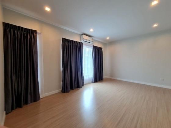 For Rent ให้เช่าทาวน์โฮม 3 ชั้น โครงการ เพล็กซ์ บางนา กม.5 สภาพดี  6