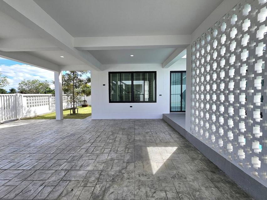 🏖️ Pool Villaชั้นเดียวในโครงการ ทำเลใกล้กาดฝรั่ง นานาชาติLIS #หางดง – ราคา 48,000 บาท/เดือน✨ 卖家具齐全 3 卧室 2 卫生间 – 租金 48,000 泰铢/月 ✨ 6