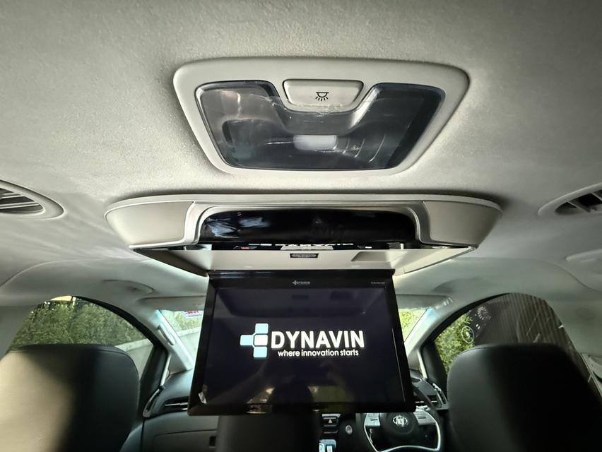 Hyundai Staria Premium Sunroof 2.2D 8AT รูปที่ 11