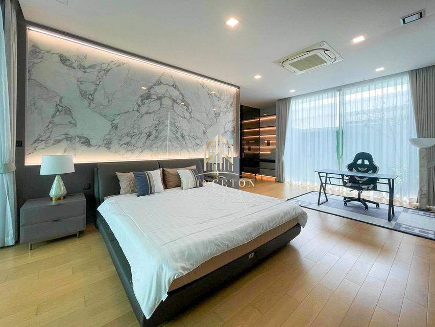 3-Storey Luxury Home VIVE Ekkamai - Ramintra 7