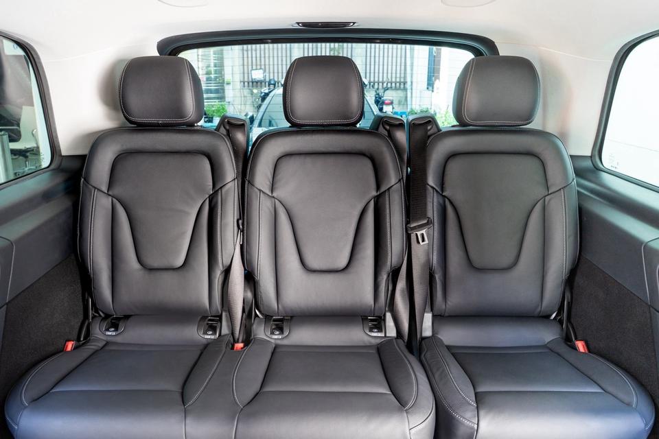 Benz V250d Exclusive yr.2023✔️ตัวท็อปสุด Exclusive ออกห้าง 5.4ล้าน ช่วงล่างนุ่มสุด Agility Control มือเดียว เซอร์วิ รูปที่ 13