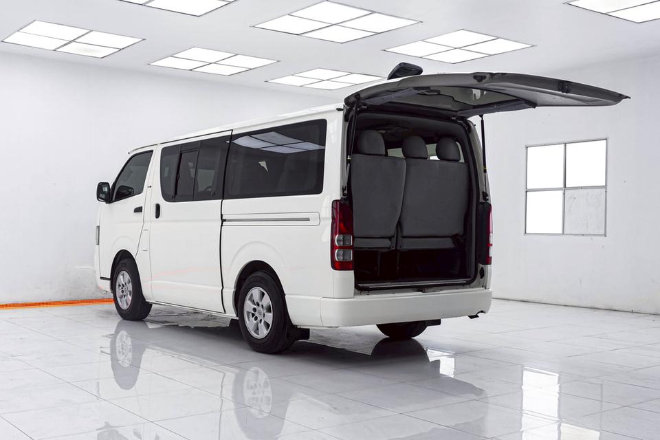 รหัสรถ 1E202 HIACE 2.5 GL 2010 11