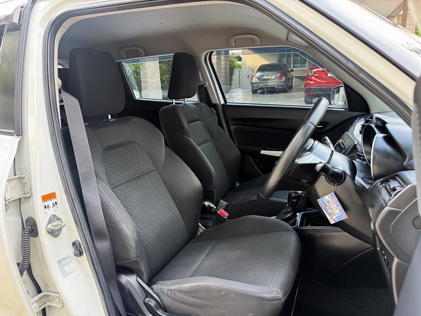 รหัสรถ AVA2487 🕹️ SUZUKI SWIFT ECO 1.2 GLX  ปี 2019 Top 10