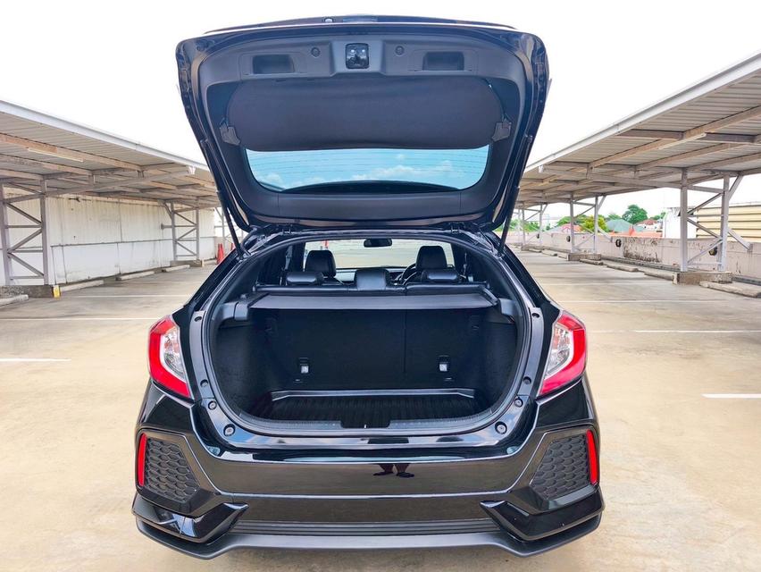 รหัสรถ CAT4636 2018. Honda Civic FK 1.5 Turbo Hatchback 5 ประตู มือเดียว 10