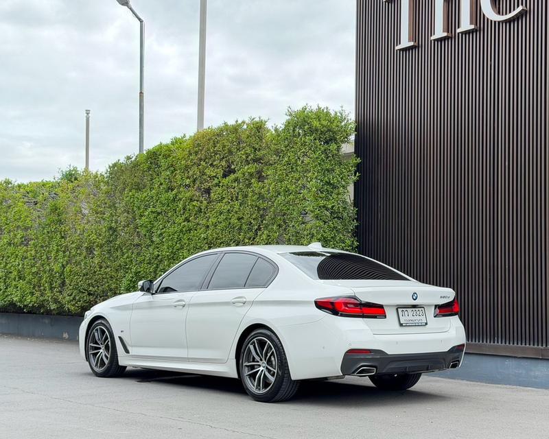 BMW 520d M Sport LCI (G30) ปี 2021 รูปที่ 4