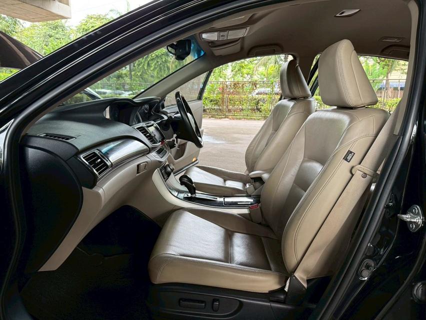 🔥ฟรีดาวน์ รถสวย ขับดีมาก Honda Accord 2.0 EL AT ปี 2014 รูปที่ 17