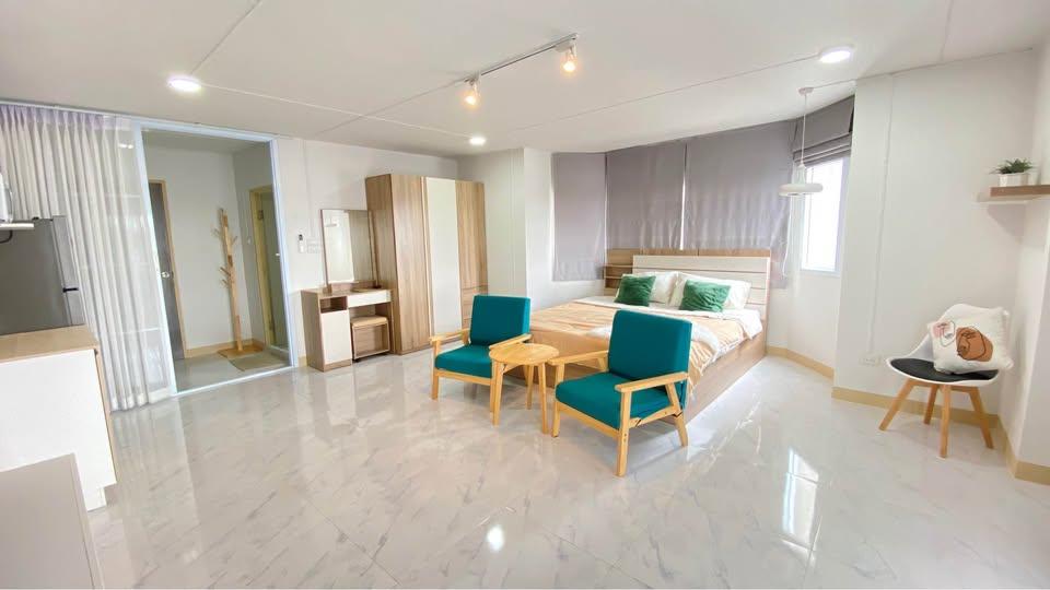 🌆✨ให้เช่าคอนโดมิเนียม พร้อมเข้าอยู่ ความสะดวกครบในราคาเอื้อมถึง 9