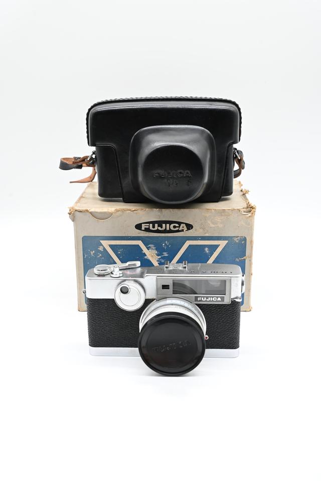 Fujica V2 – ครบกล่อง