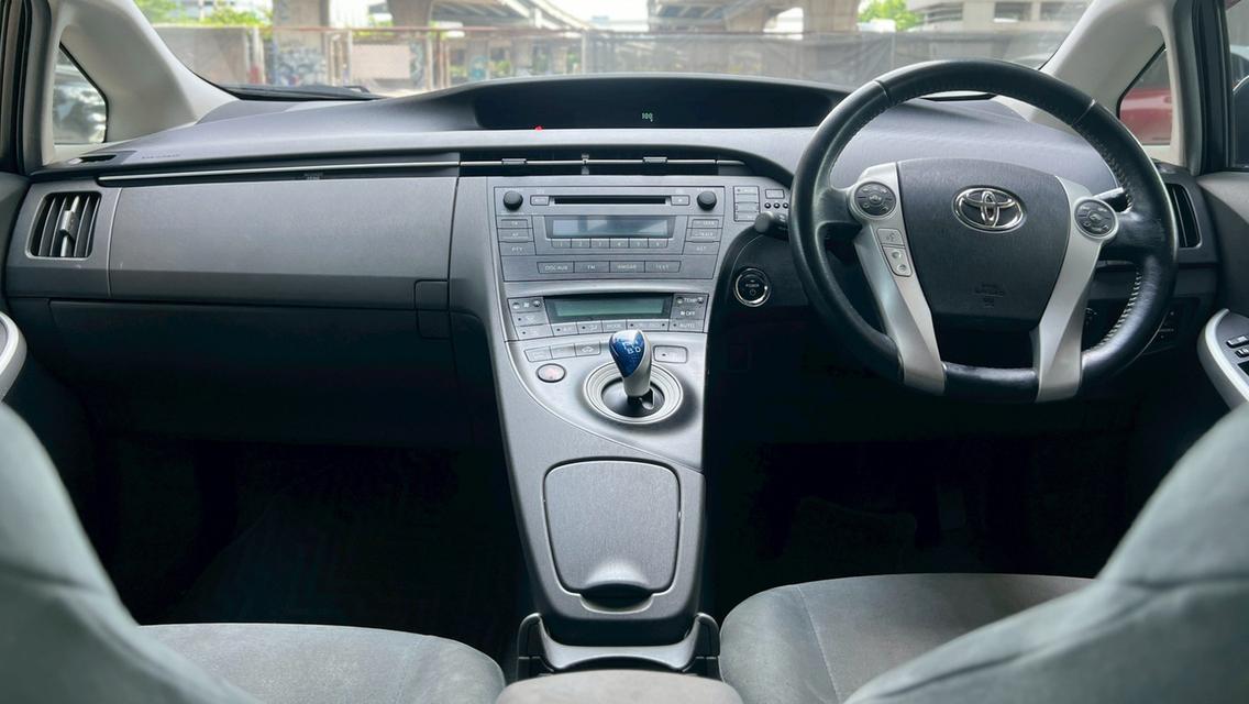 ขายด่วน! Toyota Prius 2.0 Hybrid AT ปี 2012 12