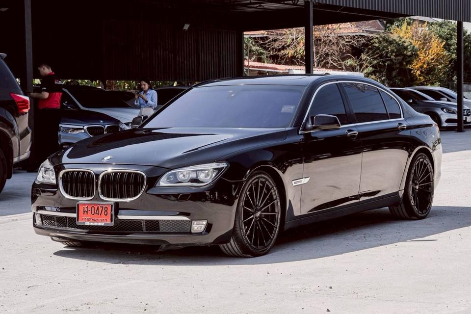 รหัสรถ 67GG5453 Bmw 730Ld Lci Look (F02) 2012