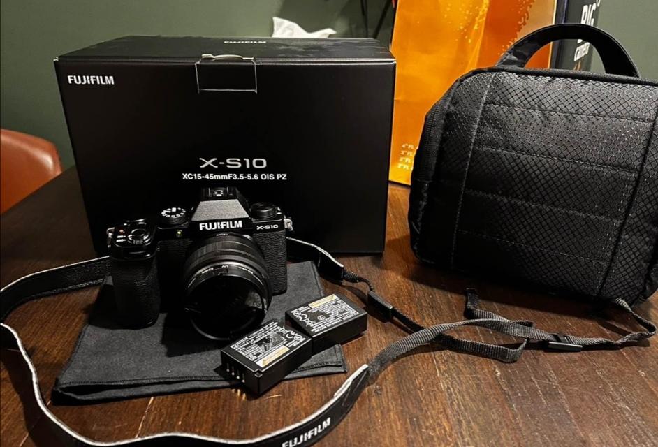 Fujifilm X-S10 (Full Set) 2