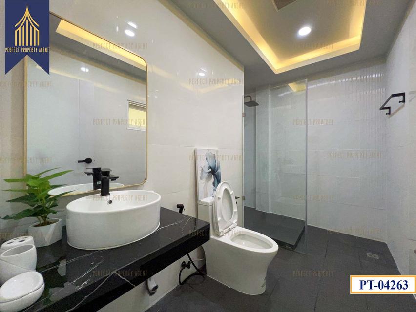 ขาย ทาวน์โฮมใจกลางเมืองพัทยาเหนือ สุขุมวิท แอลเค 2 นาทีถึง เทอมินอล 21 8