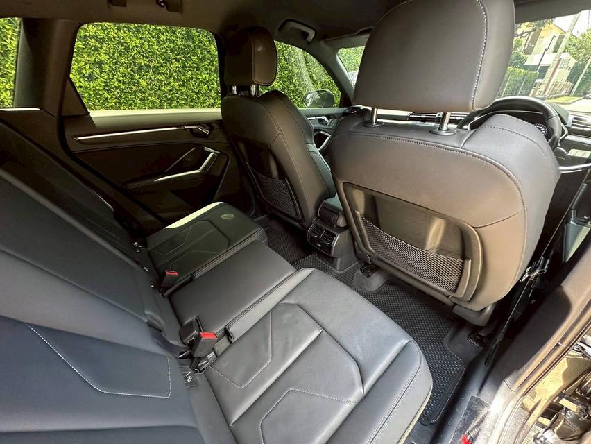 2023 Audi Q3 35TFSi S line รถสภาพใหม่มากๆ ประหยัดไปเกือบล้านบาท 14