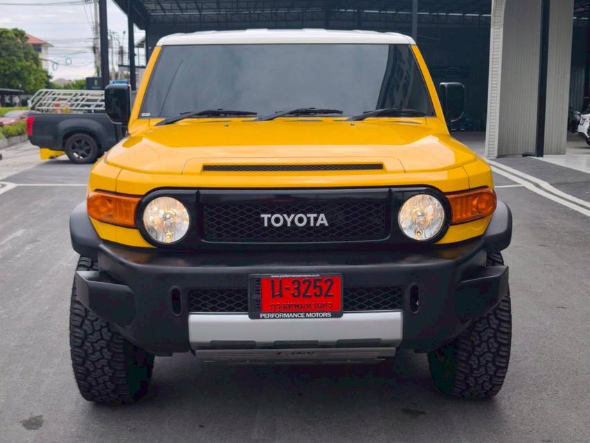 รหัสรถ KPV3252 🚗 2011 Toyota FJ CRUISER V6 4.0 4x4 A/T Wagon 60th Anniversary Edition