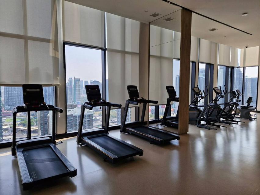 [ให้เช่า] NUE District R9 | คอนโดใจกลาง New CBD พระราม 9 ชั้นสูง วิวปัง ห้องแต่งครบพร้อมอยู่! ✨🏙️ 9