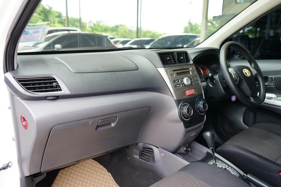 2013 TOYOTA AVANZA 1.5S 8