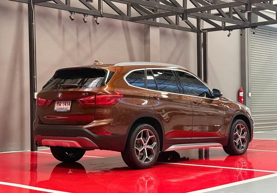 2017 BMW X1 F48 รถออกศูนย์ BMW THAILAND รถสวยสภาพสมบูรณ์พร้อมใช้งาน รถวิ่งน้อย เข้าศูนย์ทุกระยะ รถไม่เคยมีอุบัติเหตุครับ รูปย่อยที่ 3