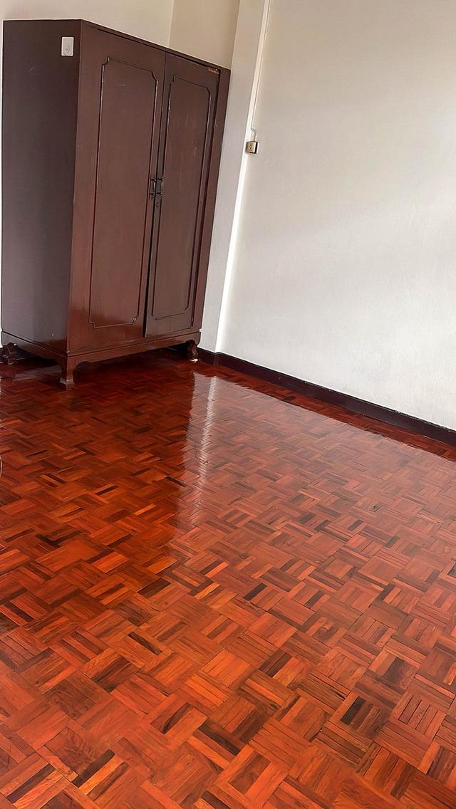 ทาวเฮ้าส์ให้เช่า 310/57 ซอยรามคำแหง 72 แยก 1 ทำสัญญา 1 ปี TOWNHOUSE FOR RENT โทรศัพท์: 083-792-5426 4