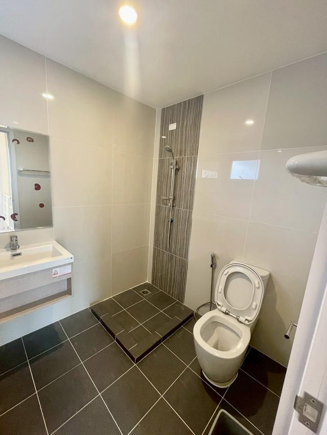 ทาวน์โฮม อาคารพาณิชย์ 16