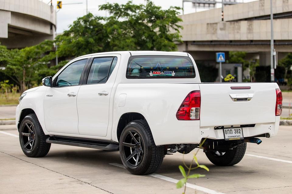 TOYOTA HILUX REVO 2.4 E PRERUNNER MT 2019 ไมล์ 61,000 กม. 18