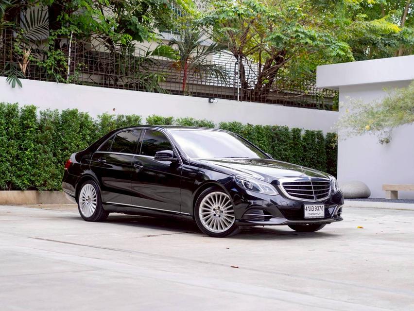 Mercedes-Benz E300 2.1 Exclusive Bluetec Hybrid (W212) ปี 2014 จด 2017